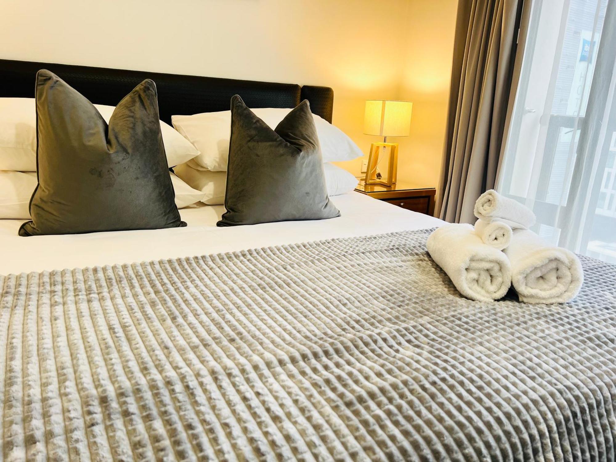 Highrise Studio Apartment W/ Ac, Pool & Gym In Auckland Cbd Exterior foto